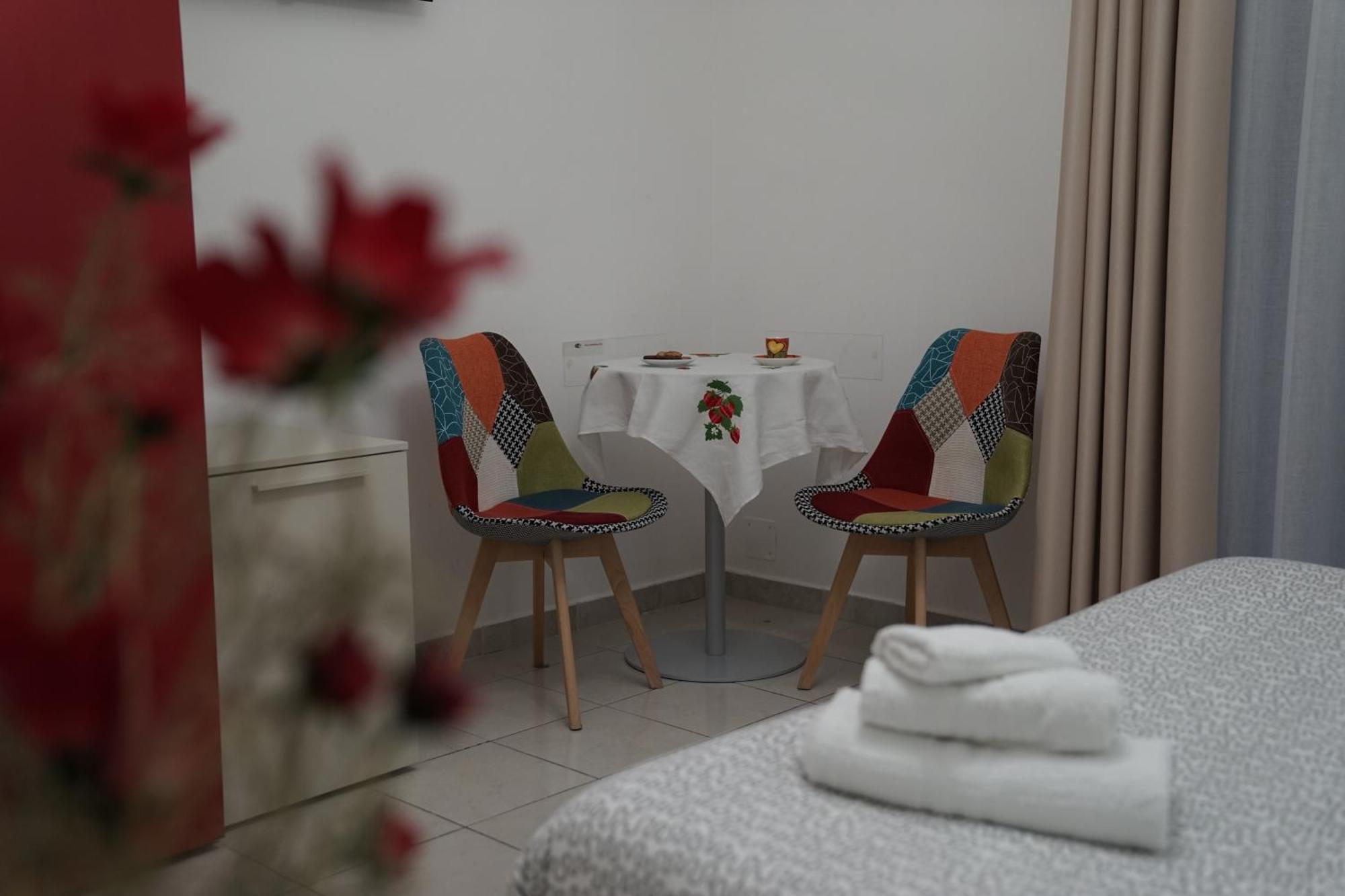 Bed & Breakfast La Vie En Rose Salerno